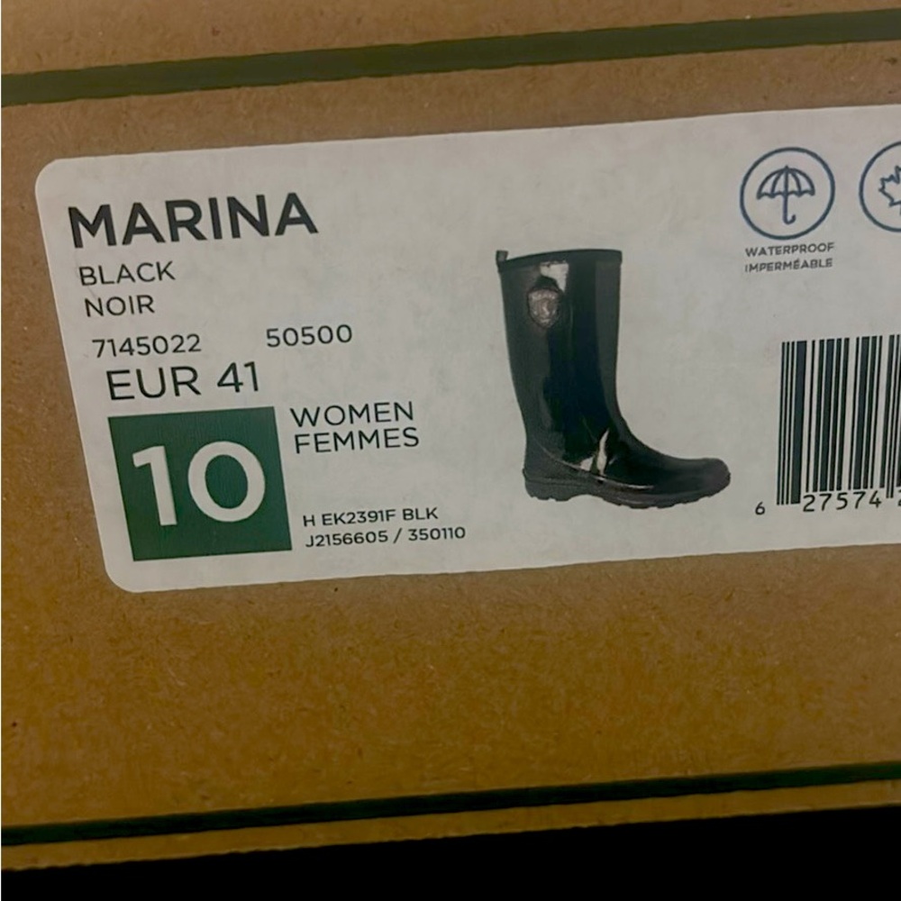Kamik size 10 women’s rain boots black new Marina rain boots